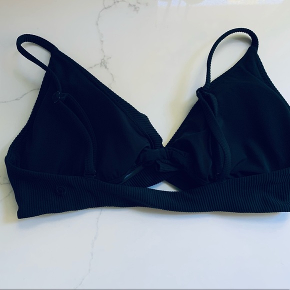 Lululemon Athletica swimming top - Picture 5 of 5